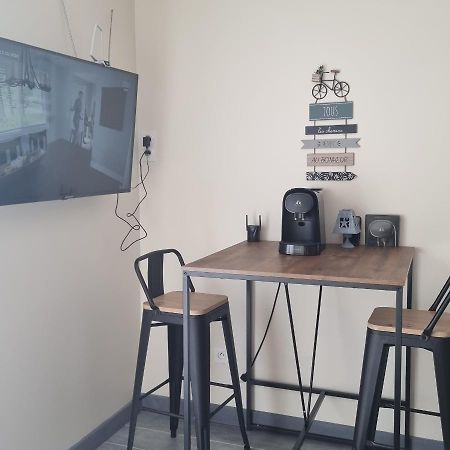 Chambre Avec Piscine Partagee Marcorignan Экстерьер фото